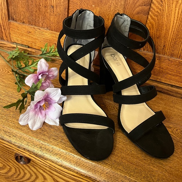Bar III Black Block Heels- Lightly Used - Picture 1 of 6
